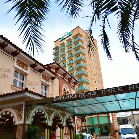 Tamareiras Park Hotel Убераба Екстериор снимка