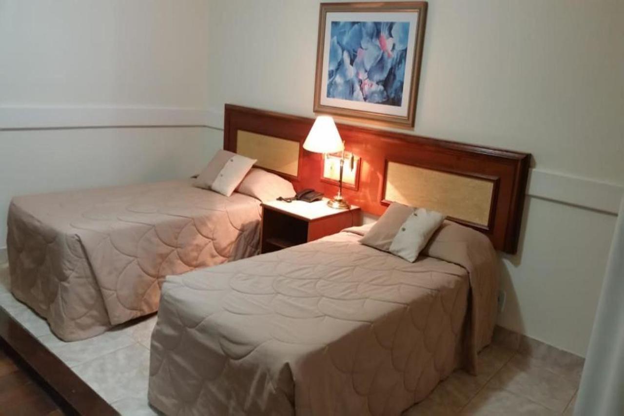 Tamareiras Park Hotel Убераба Екстериор снимка