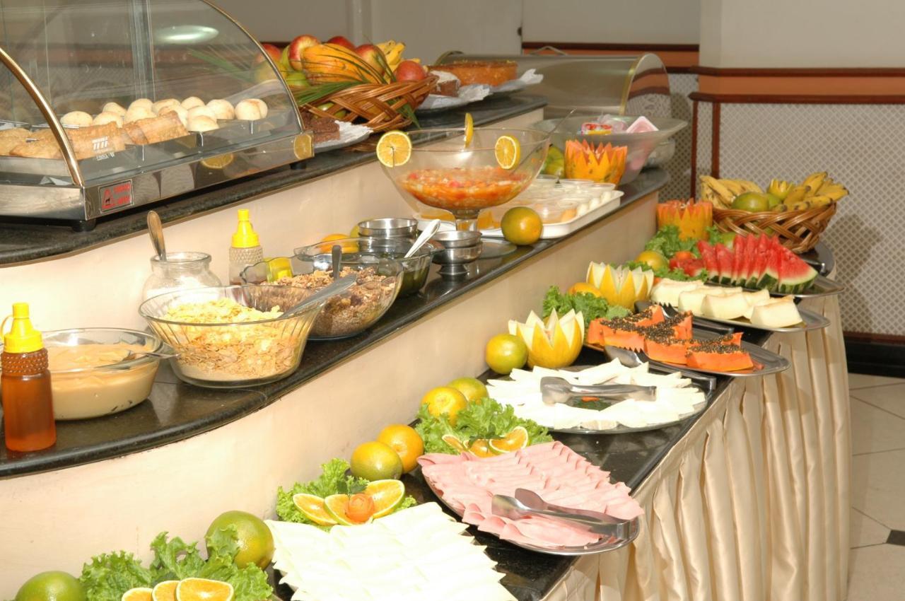 Tamareiras Park Hotel Убераба Екстериор снимка